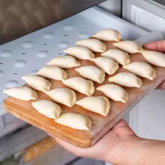 Jak przewieźć zamrożone pierogi bez ryzyka ich uszkodzenia