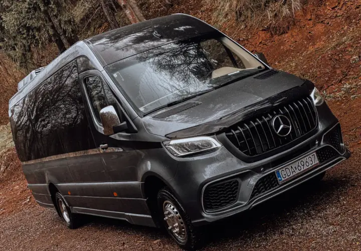 Rozkład jazdy busów Kamienna Góra Wałbrzych – nie przegap odjazdów