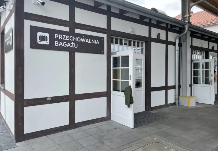 Gdynia dworzec główny przechowalnia bagażu. Sprawdź cennik i godziny otwarcia.