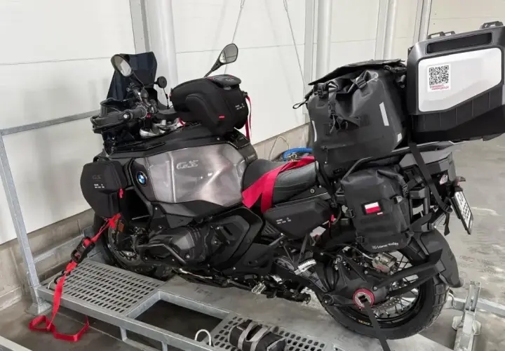 Jak przewieźć motocykl z Ukrainy bez zbędnych problemów i kosztów