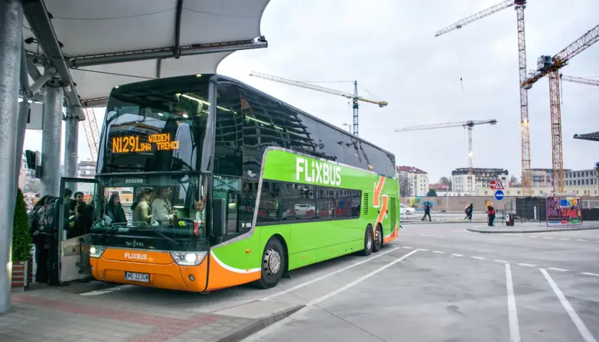 Gdzie zatrzymuje się flixbus na dworcu w Katowicach - ważne informacje
