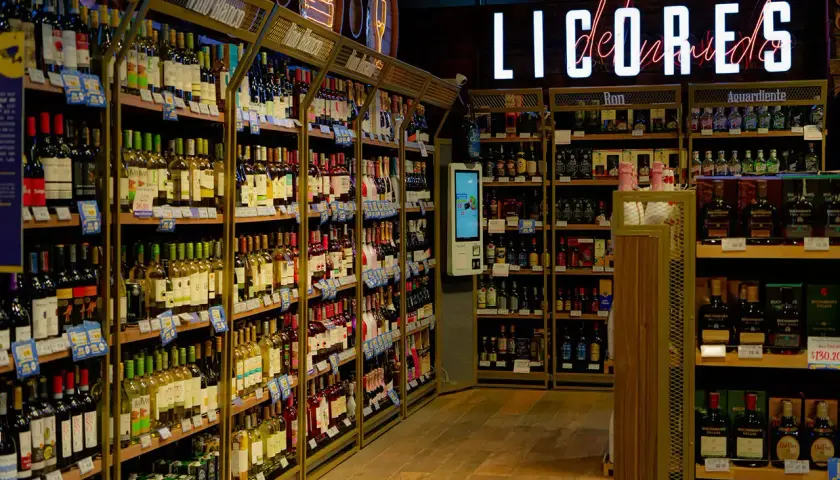 Ile alkoholu można przewieźć do UK? Oto kluczowe limity i zasady