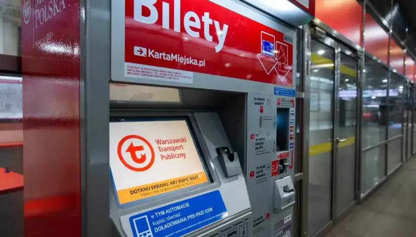 Automat do zakupu biletów ZTM w Warszawie. Sprawdź ztm bilety cennik warszawa, by poznać aktualne ceny.