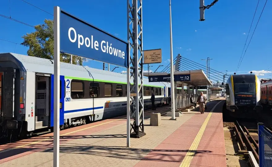 Opole - Łódź - Pociąg czy autobus? Sprawdź rozkład jazdy i ceny