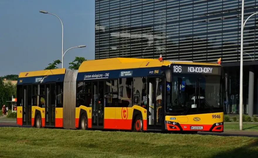 Autobusy w Warszawie - Jak jeździć sprawnie i bez stresu?