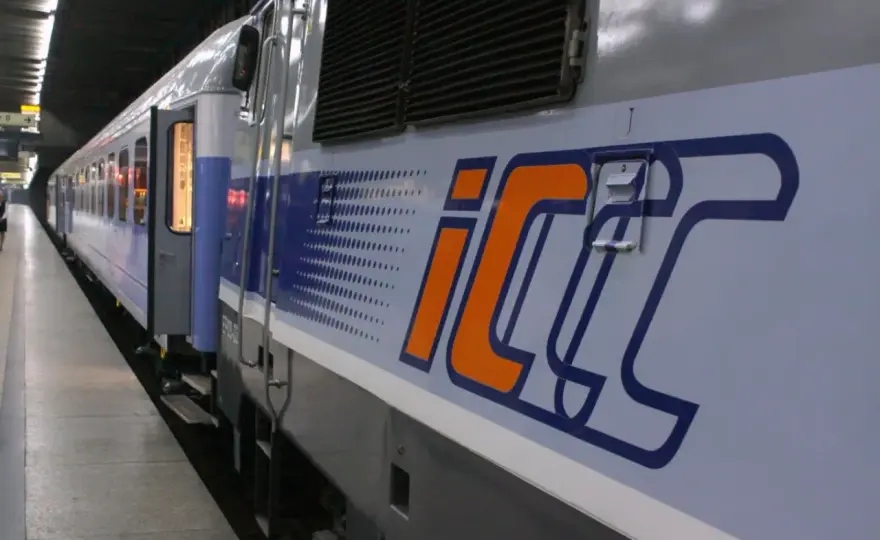 Zniżki PKP - Jak oszczędzać na biletach kolejowych?