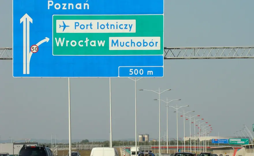 Wrocław lotnisko - Dworzec Główny - Jak dojechać bez pomyłek?