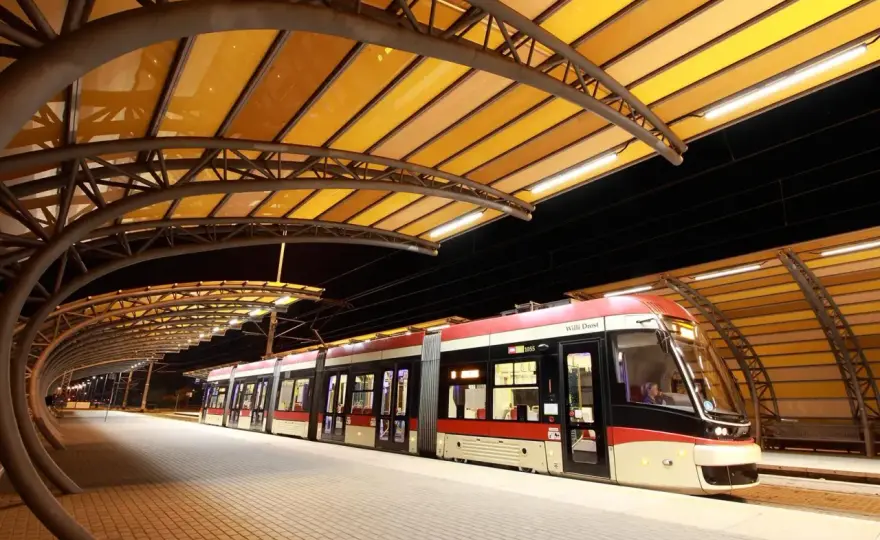 Tramwaje w Gdyni - Czy istnieją i jak poruszać się po mieście?