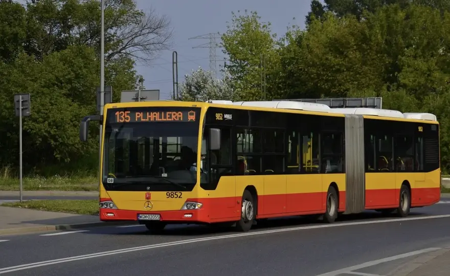 Linia 135 Warszawa - Jak ją czytać? Praktyczny przewodnik