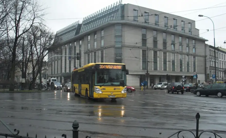 Autobus Kraków - Wieliczka: Praktyczny przewodnik po linii 304