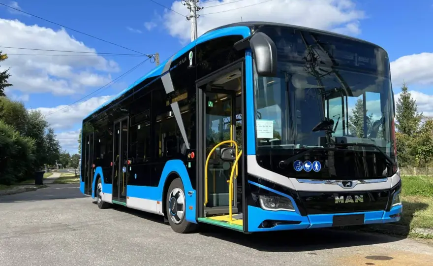 Zamość-Kraków: Bus Max nie jeździ? Sprawdź alternatywy!