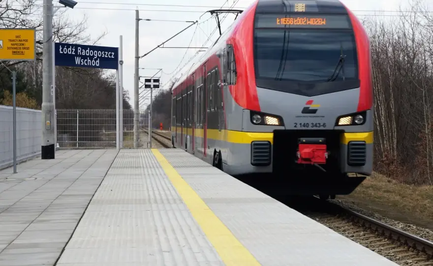 Łódź Radogoszcz Wschód - Jakie pociągi tu stają i jak dojechać?