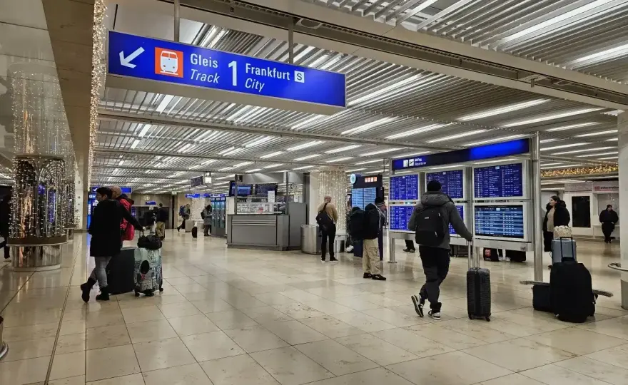 Lotnisko Frankfurt nad Odrą - Gdzie najbliżej i jak dojechać?